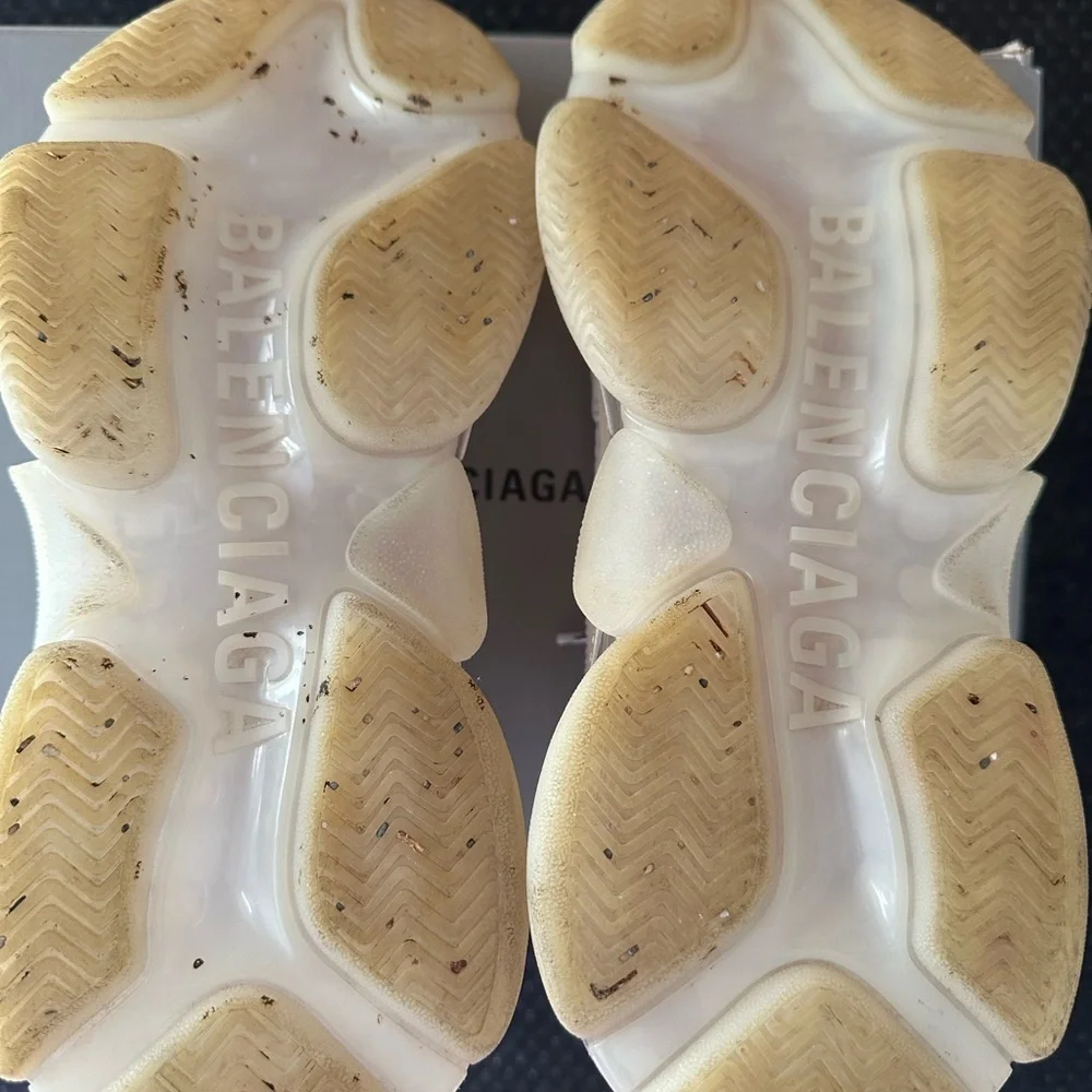 Balenciaga White Sneakers - Picture 4 of 14